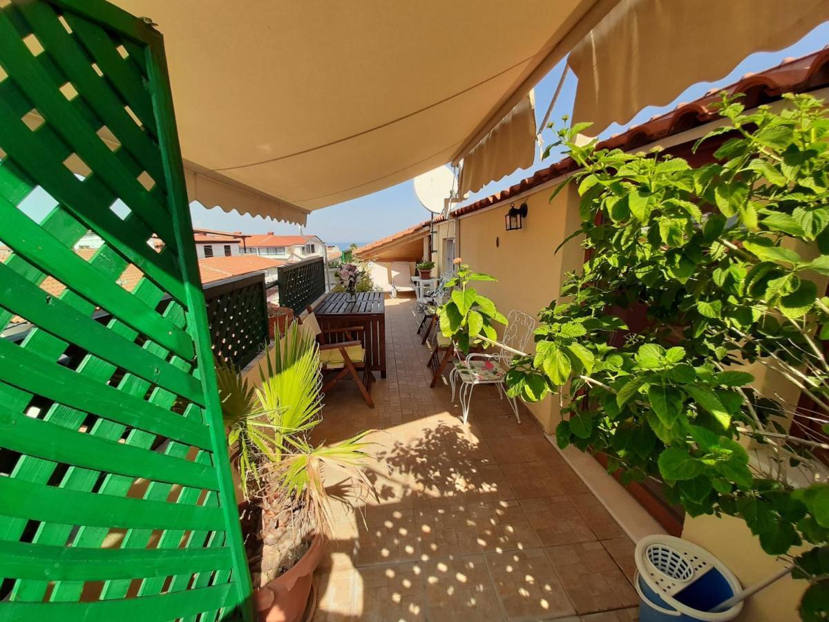 بيفكوهوري Hotel Flesvos المظهر الخارجي الصورة
