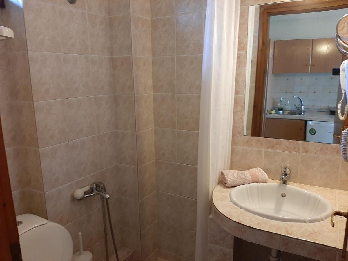 بيفكوهوري Hotel Flesvos المظهر الخارجي الصورة